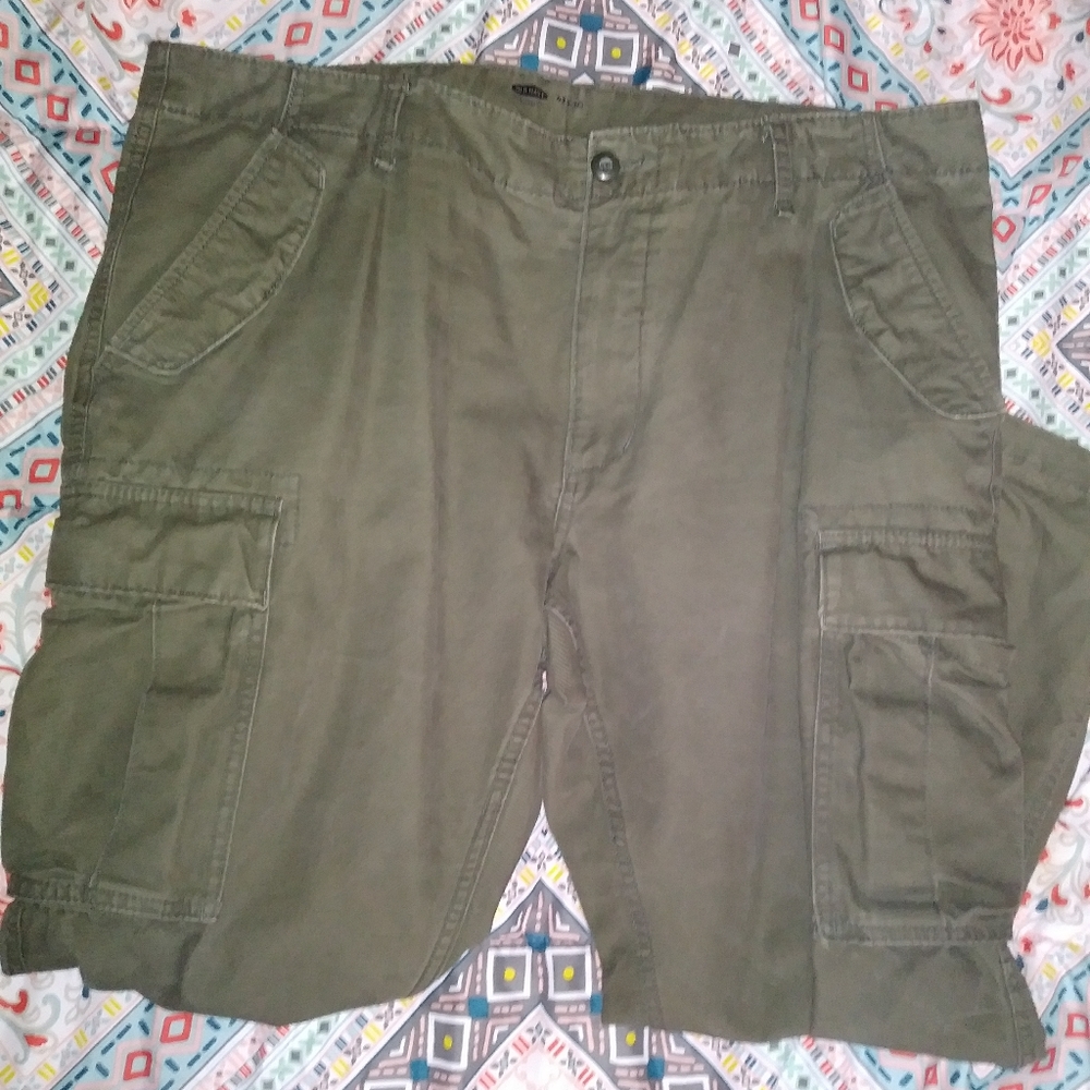 Old Navy Cargo pants